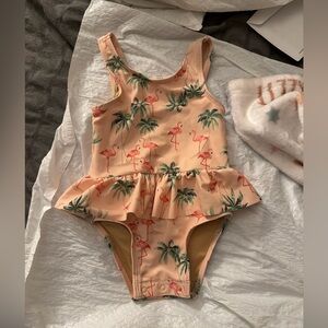 Old Navy Kids Flamingo Ruffle One-Piece Swimsuit - Peach VGUC 12-18